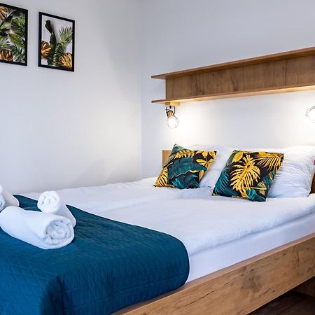 Rajska Polana Domki Premium ,Na Odludziu Z Prywatna Balia Z Jacuzzi I Sauna ,Cisza,Rowery Elektryczne,Gory,Astroprzygoda,- Adrspach, Skalne Miasto, Zamek Ksiaz,Andrzejowka,Karpacz, Sniezka,Janskie Laznie,Pec Mieroszow Luaran gambar